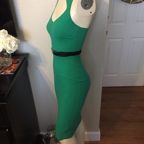 ***SOLD***Bebe Dress - Picture 5 of 6